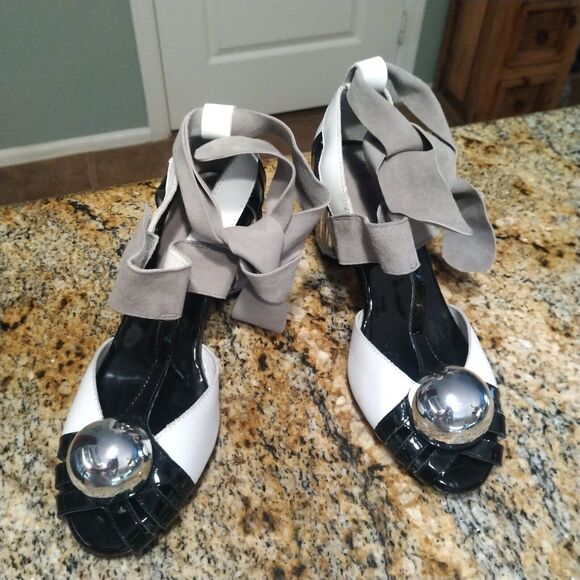Rare Jeffrey Campbell Chaos Black White Leather Platform Heels Women's 8M - Picture 3 of 11